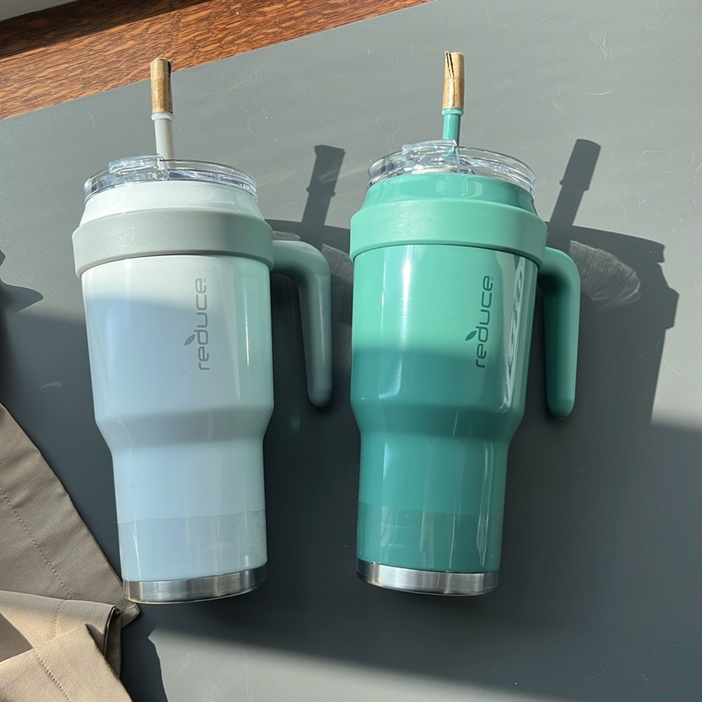 2 brand new Reduce cups